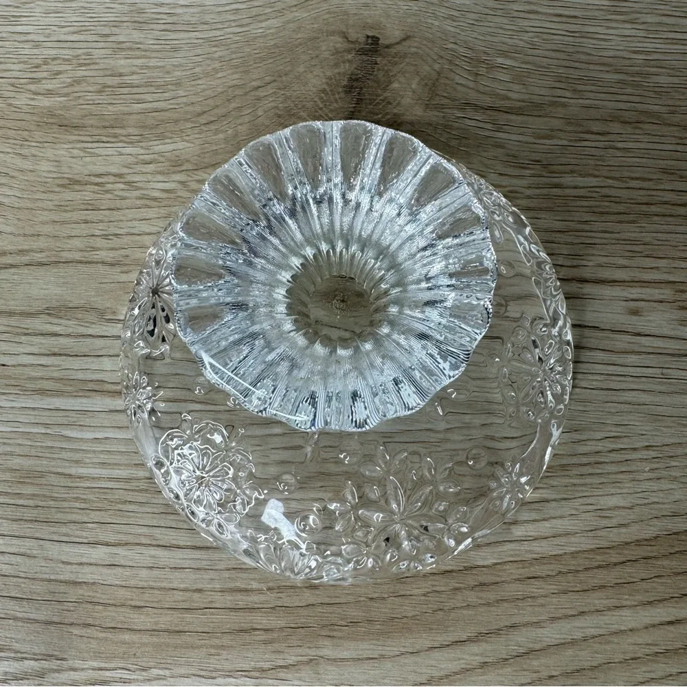 Mikasa Snowflakes Trinket Dish Cake Stand Candle Holder 4.5”‎ Tall 6.5” Wide